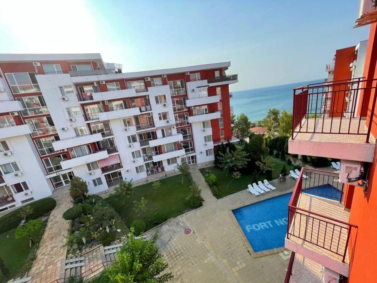 Panorama Marina Fort Beach - Premium Apartments Sea Viev Sveti Vlas Room photo